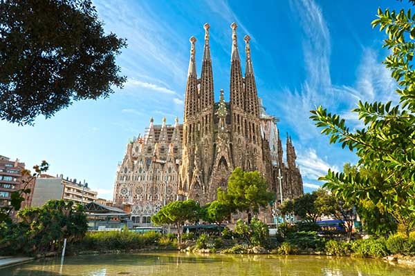 barcelona travel guide